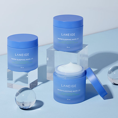 Les meilleurs ventes et produits phares de LANEIGE, le "Water sleeping mask", un produit à appliquer avant le coucher pour une peau revigorée et lumineuse au réveil